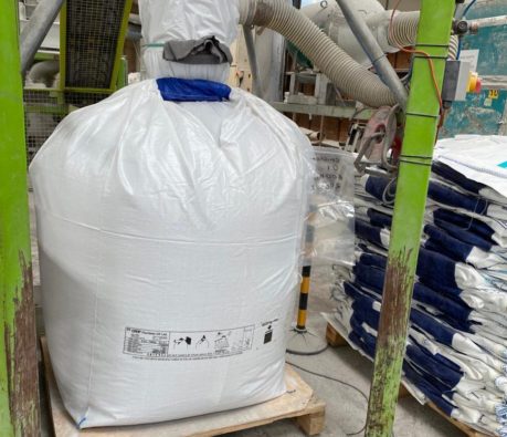 High - phosphate fertiliser that is environmentally friendly. Available in 600 kg bags and Proudly made in Britain